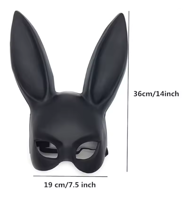 Masque lapin noir et blanc élégant avec oreilles mi-longues pour cosplay et soirées à thème.