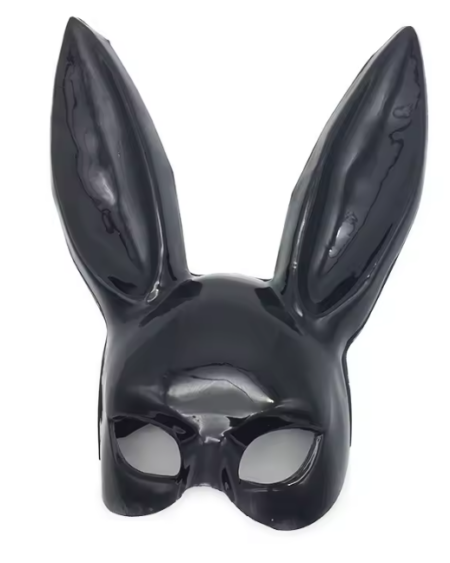 Masque lapin noir et blanc élégant avec oreilles mi-longues pour cosplay et soirées à thème.