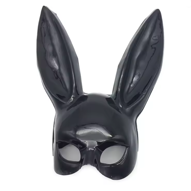 Masque lapin noir et blanc élégant avec oreilles mi-longues pour cosplay et soirées à thème.